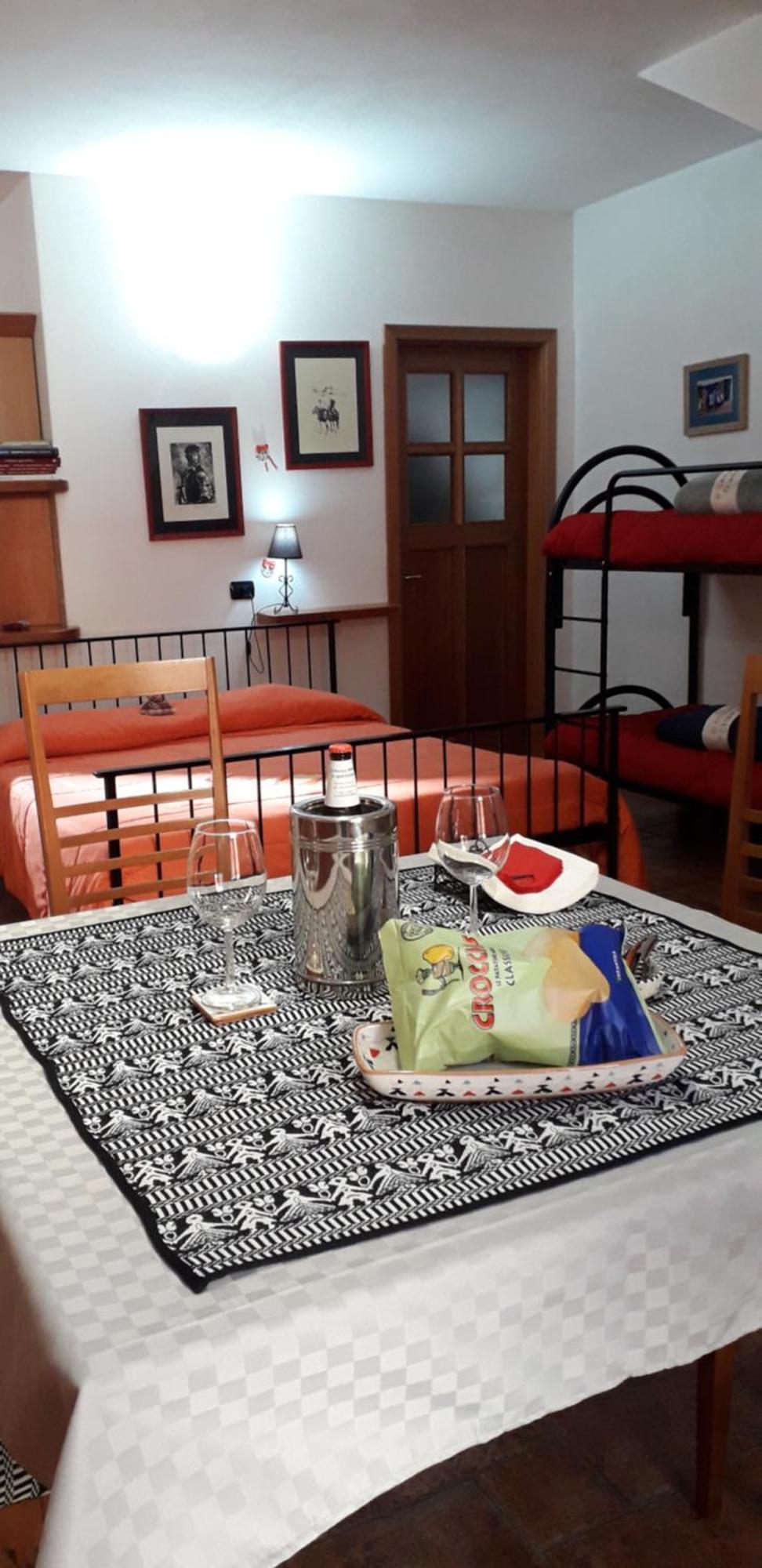 Apartamento L'arancio Antico Iglesias Habitación foto